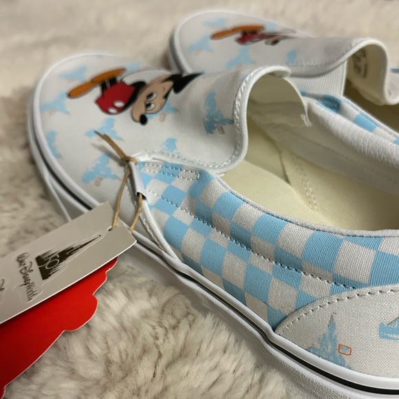 VANS x 2022 Disney Parks 50th Anniversary Mickey Mouse Slip On Shoes, Mens 12 - Picture 6 of 12